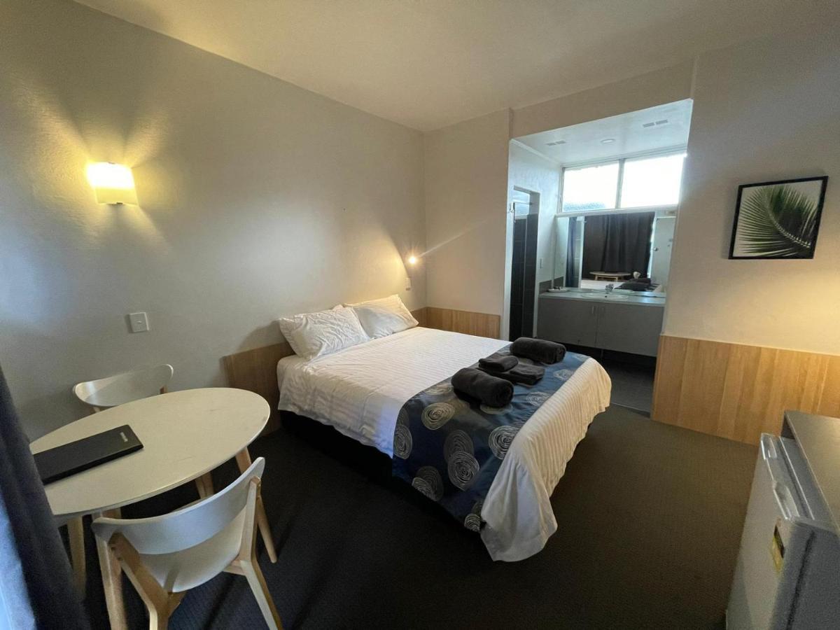 Northside Hotel Lavington Buitenkant foto