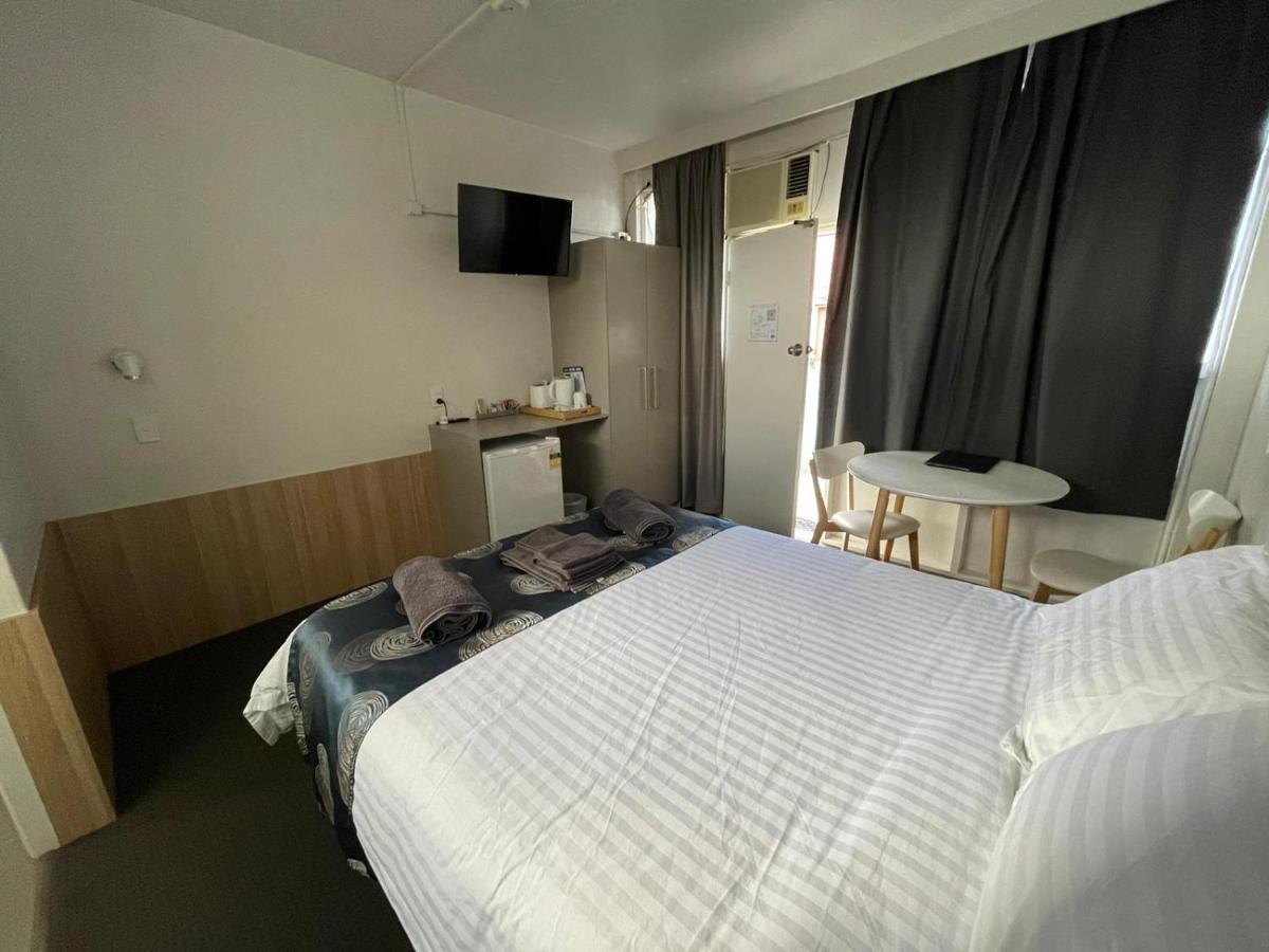 Northside Hotel Lavington Buitenkant foto
